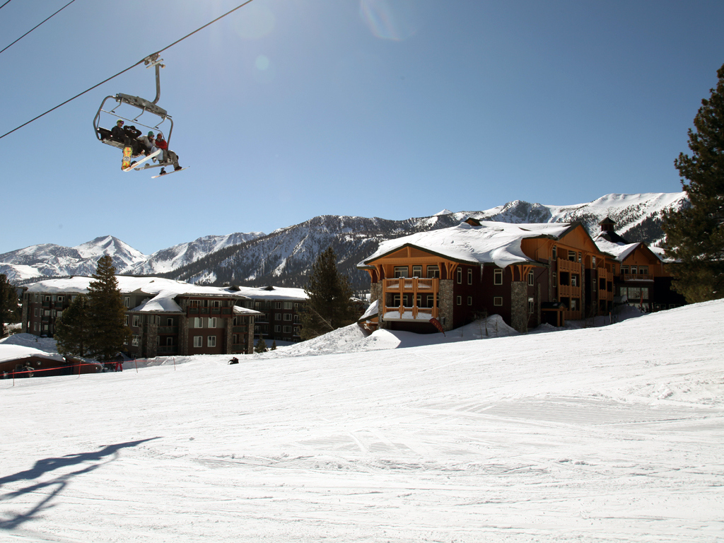 Big Dump Alert - Mammoth Mountain Opens Eagle Lodge!